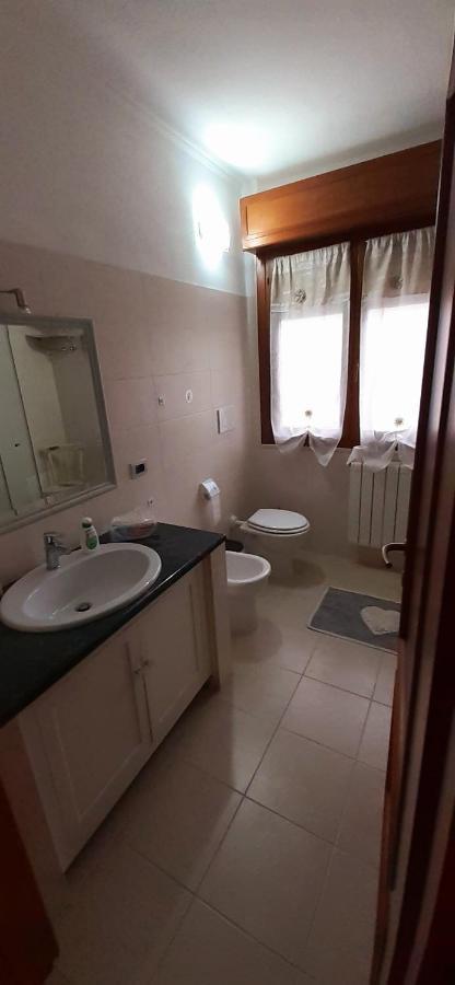 La Via Del Mare Hotel Ористано Екстериор снимка